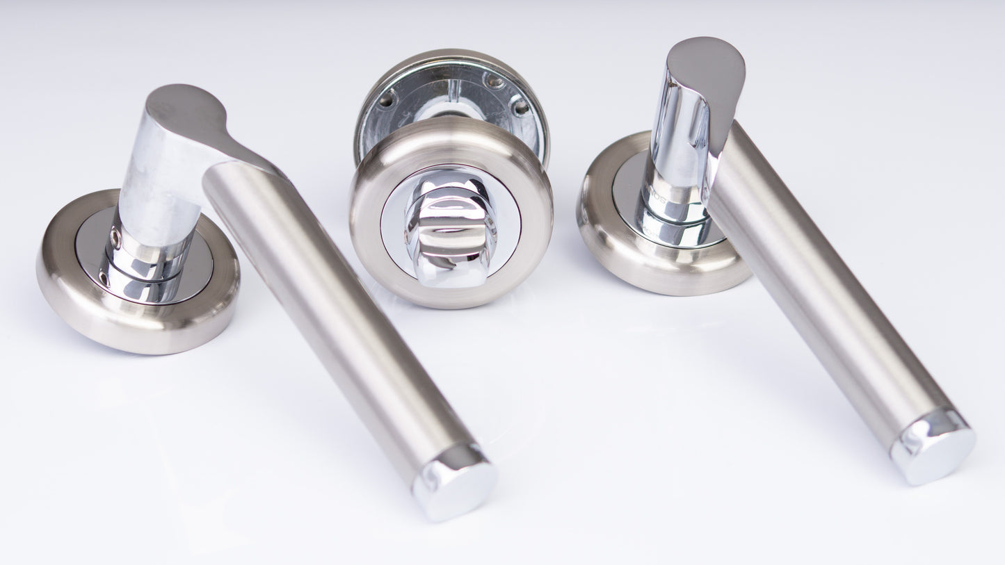 SONNATO RONA SATIN CHROME LEVER ON ROSE WC HANDLES