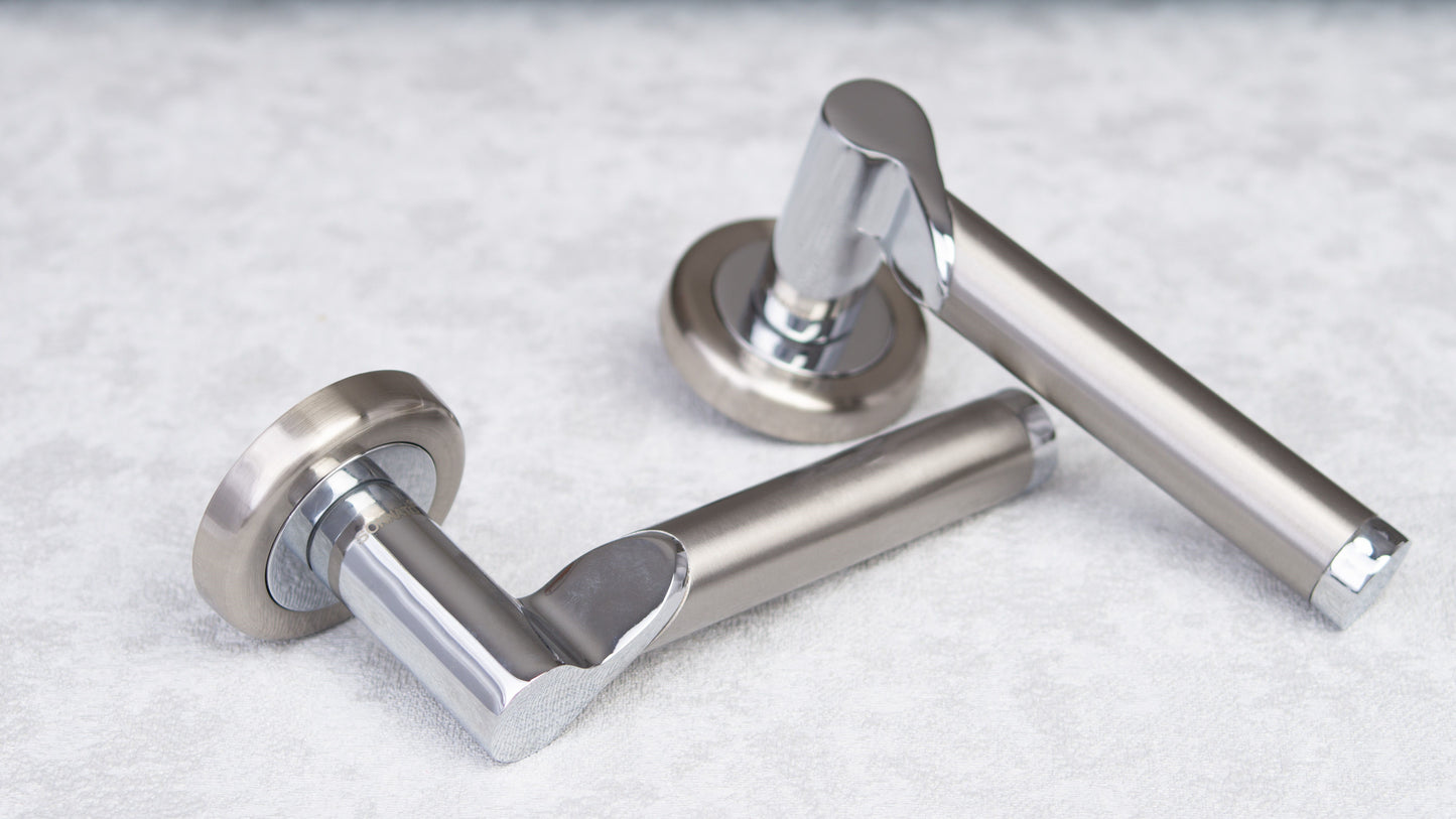 SONNATO RONA SATIN CHROME LEVER ON ROSE HANDLES