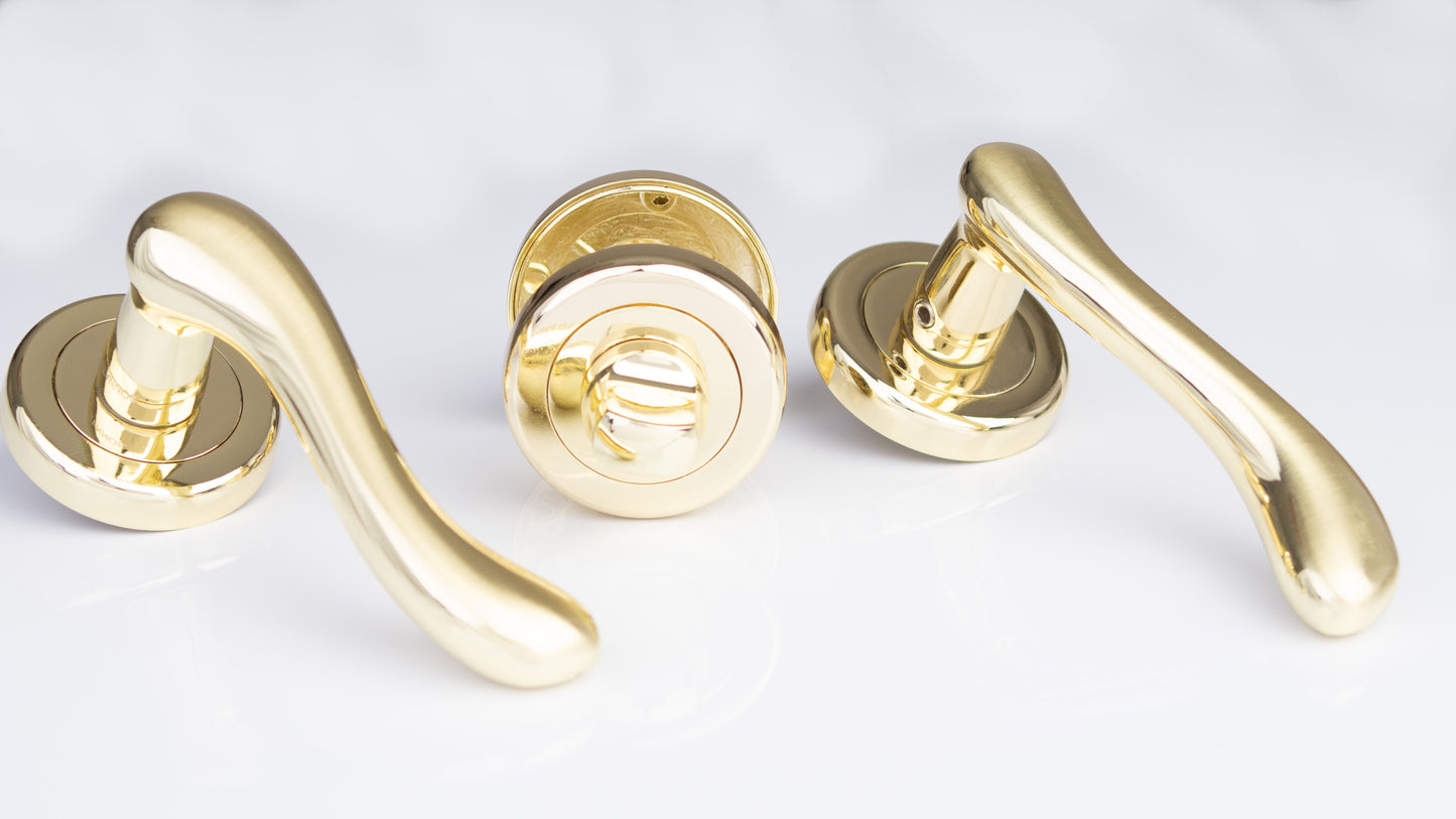 SONNATO BARI BRASS LEVER ON ROSE WC HANDLES