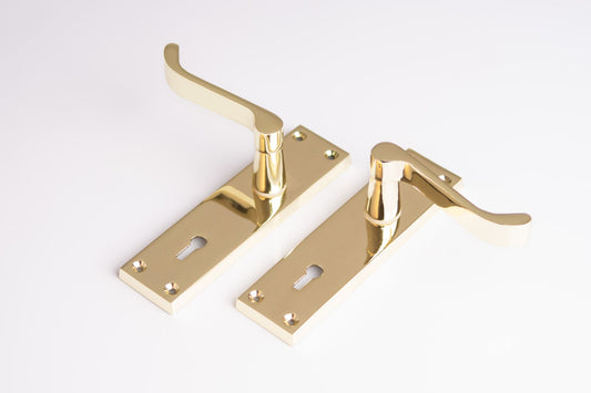 SONNATO PORTO BRASS LEVER ON PLATE HANDLES