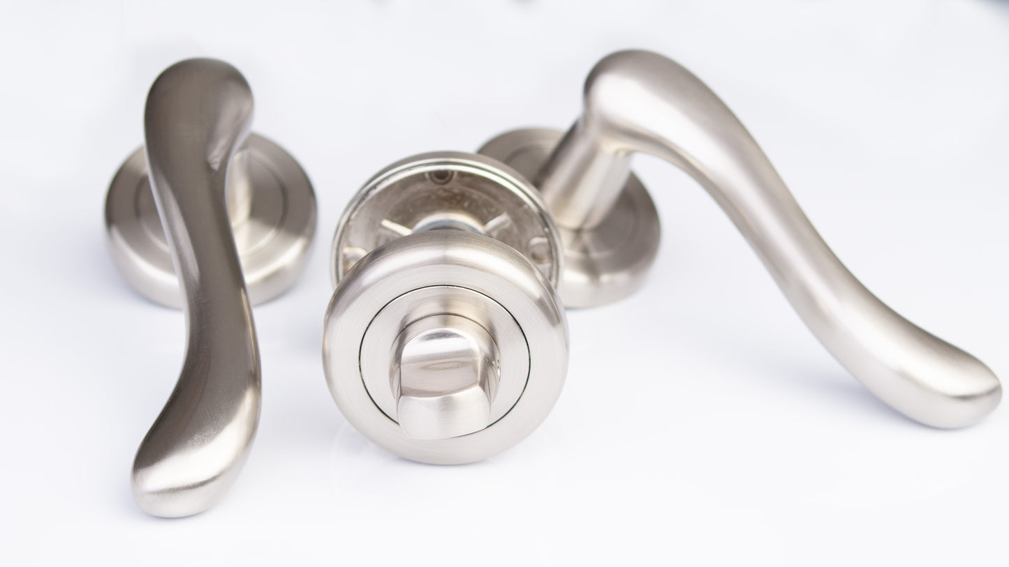 SONNATO BARI SATIN CHROME LEVER ON ROSE WC HANDLES