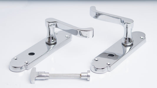 SONNATO NOVA CHROME LEVER ON PLATE WC HANDLES