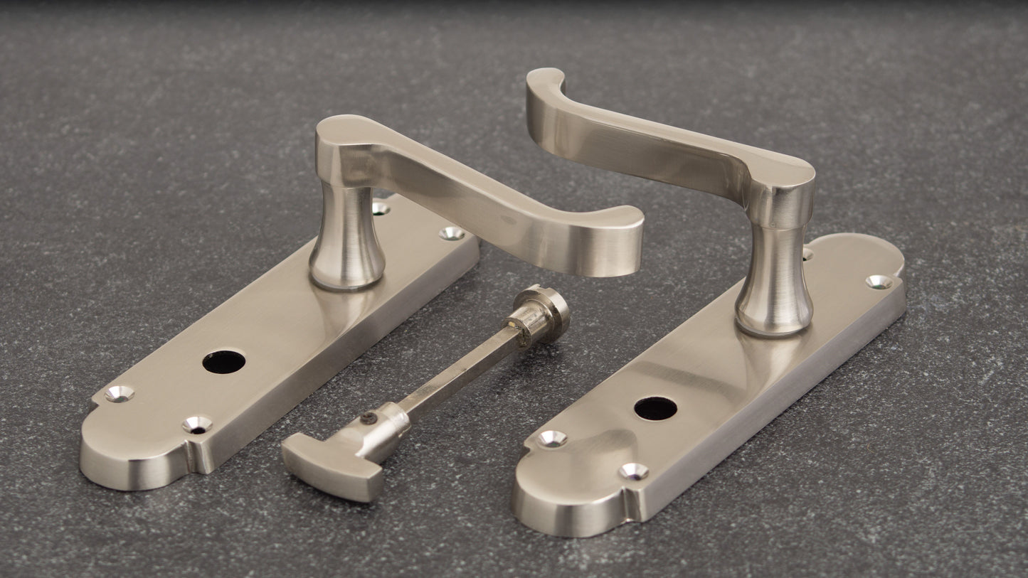 SONNATO NOVA SATIN CHROME LEVER ON PLATE WC HANDLES