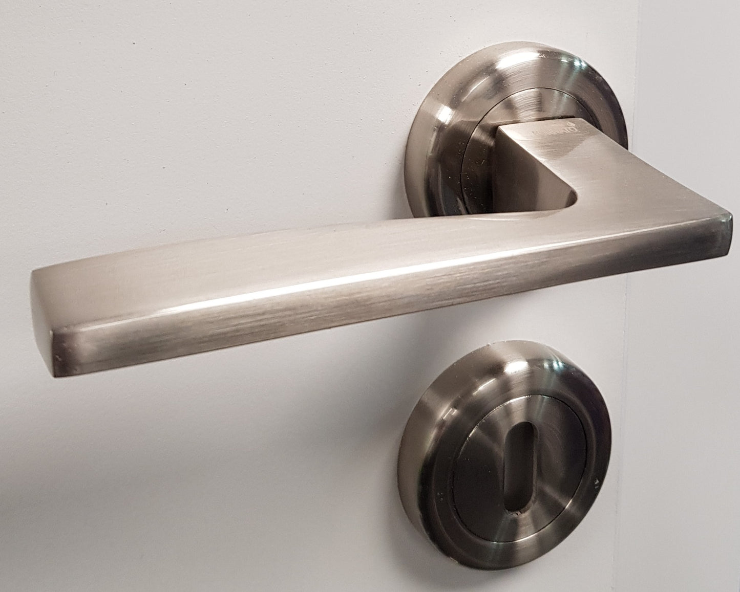 SONNATO GENOA SATIN CHROME LEVER ON ROSE HANDLES